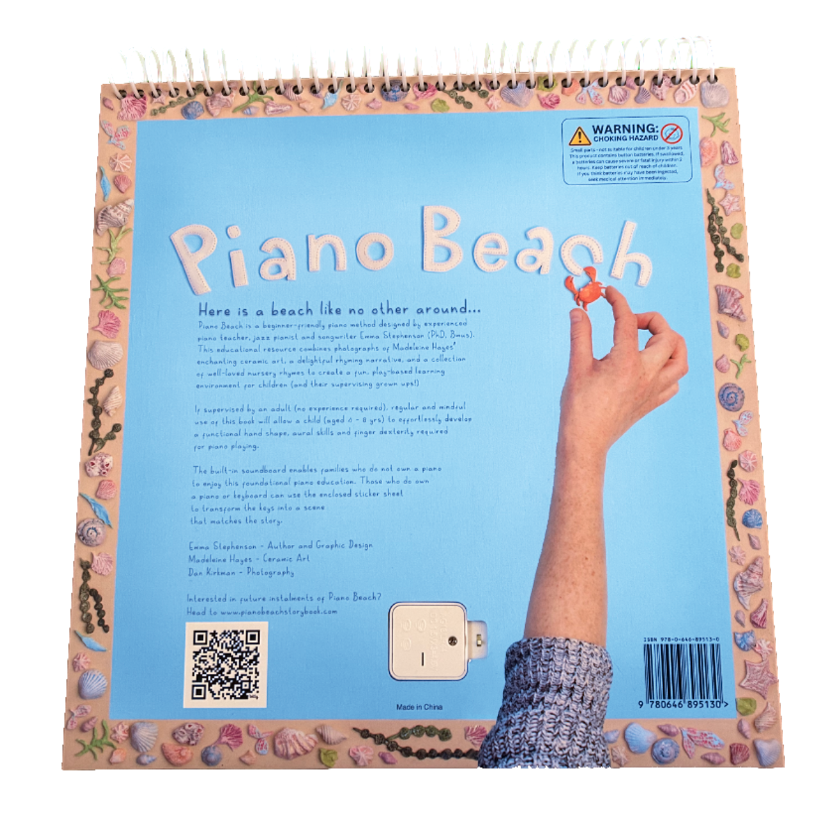 Kids Story Book, Simple Piano, Art about the sea (back cover)